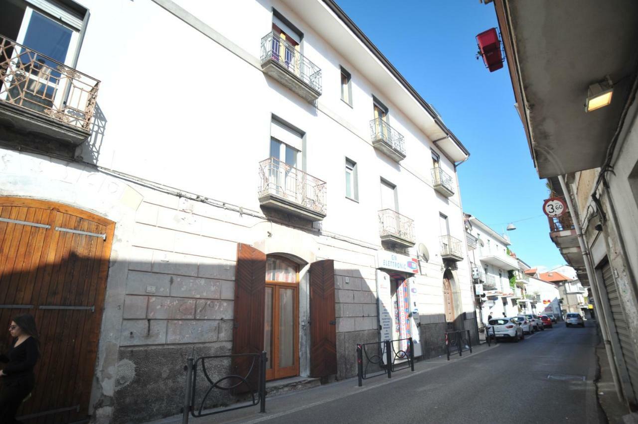 אג'רולה Palazzo Mascolo Gruppo Mascololuxuryapartments מראה חיצוני תמונה